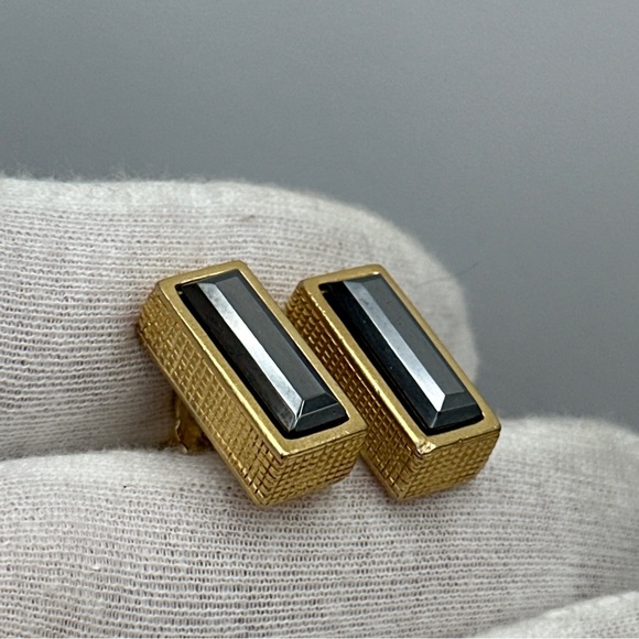 Rare vintage Givenchy earrings clip on #93 - Picture 6 of 8